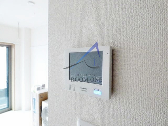 ビューノQ.S.横濱阪東橋のセキュリティ|モニター付きインターホンです。