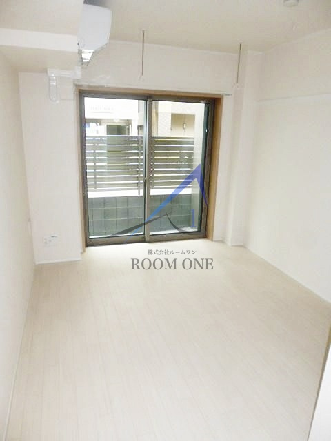 ビューノQ.S.横濱阪東橋の居間・リビング|洋室のお部屋です。