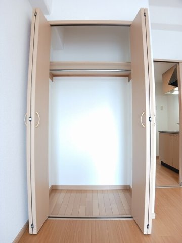 オリエンタル長田駅前の収納|大きなスペースがあり、収納には困りません