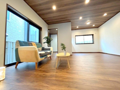 【居間・リビング】 | 枚方市牧野本町2丁目戸建