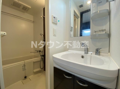 【洗面所】 | エステムコート名古屋金山ミッドクロス | 脱衣スペースもあります