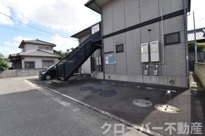 【駐車場】 | バークリィーハイツ | 駐車場