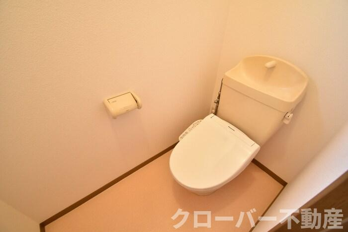 バークリィーハイツのトイレ|温水洗浄暖房便座