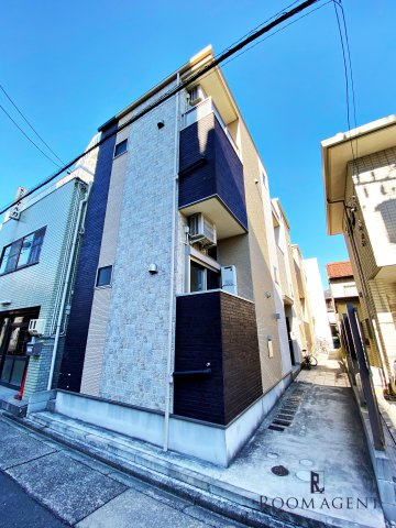 ディープリバーの外観