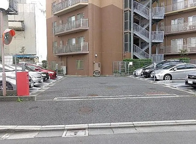 【駐車場】 | プロスペクト清澄庭園 | 駐車場です