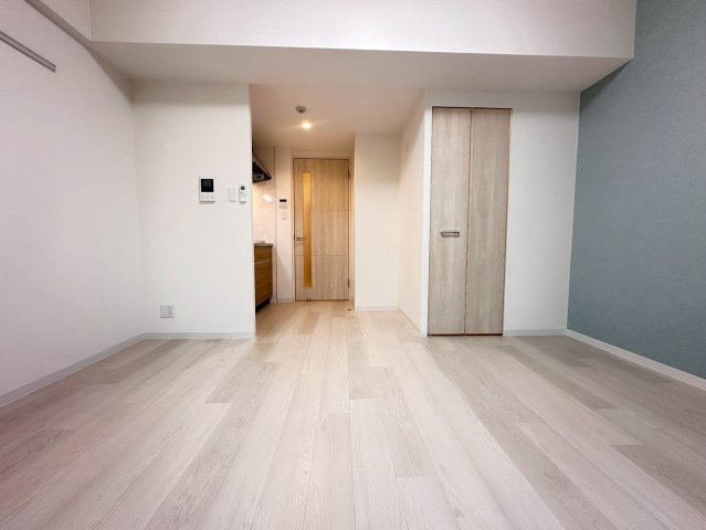 ガーデンクォーツ摂津正雀の洋室