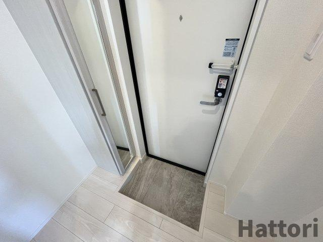 グレイス千里丘の玄関