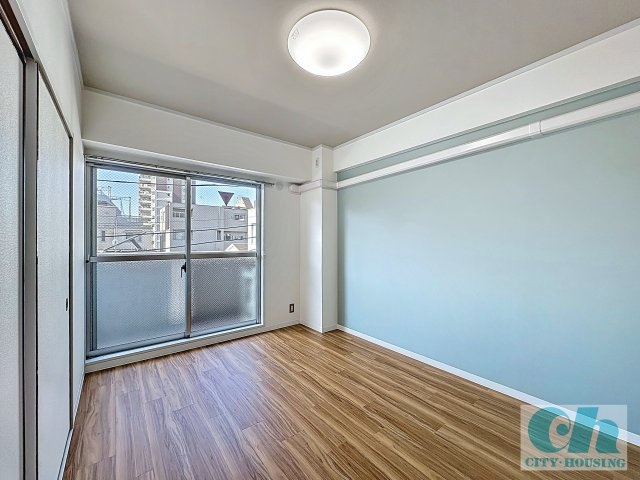 リヴェール多摩川 303号室の洋室