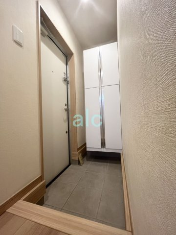 ROW HOUSE王子本町の玄関