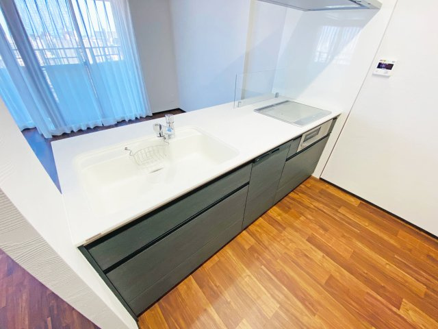 グラン・パレ大倉山ウエストタワーのキッチン|キッチン