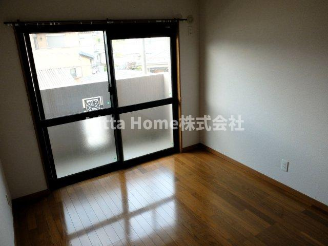 リバーサイドレジデンスＡのその他|清潔感のある室内がGOODですよね！