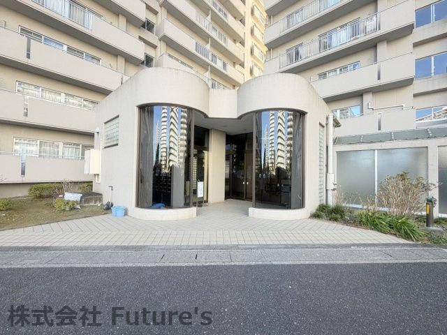 パークフィールドみさとテラ・ウエスト5街区2号館|マンションエントランスになります。