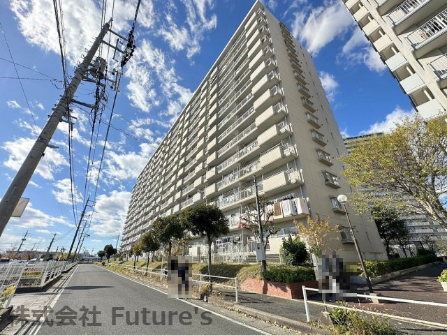 パークフィールドみさとテラ・ウエスト5街区2号館の外観|管理体制良好なビッグコミュニティ！！オートロック完備のリノベマンション！！