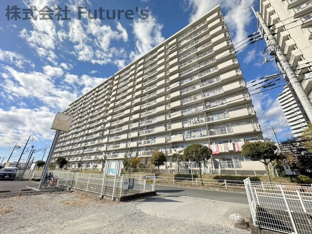 パークフィールドみさとテラ・ウエスト5街区2号館の外観|全棟総戸数2719戸の大型分譲マンション