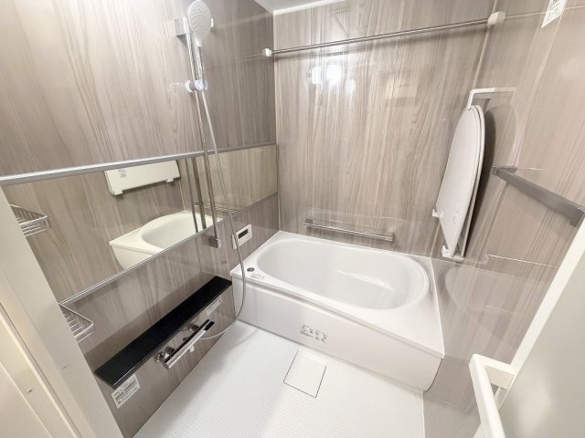 パークフィールドみさとテラ・ウエスト5街区2号館の浴室|追焚・浴室乾燥機付きの快適なお風呂