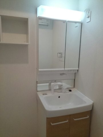 マハロ２の洗面所