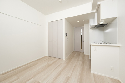 【居間・リビング】 | エンクレスト博多PARKSIDE | アレンジ自由自在の広々空間です！