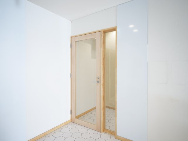 岡山市南区古新田の店舗一部の内装