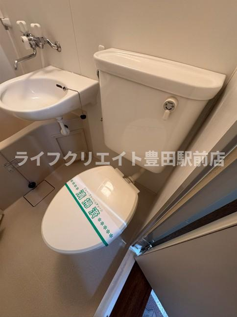 清水荘のトイレ