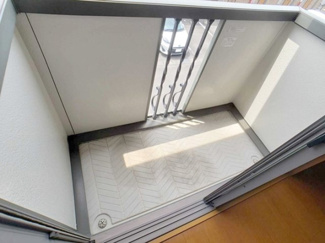 【バルコニー】 | ハニーコート　Ｅ