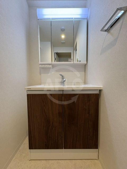 スプランディッド弁天町DUEの洗面所|スプランディッド弁天町DUE　独立洗面台