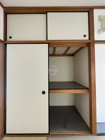 グローリーヨシダの収納|グローリーヨシダ　押し入れ