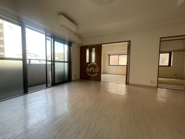 グローリーヨシダの居間・リビング|グローリーヨシダ　リビング