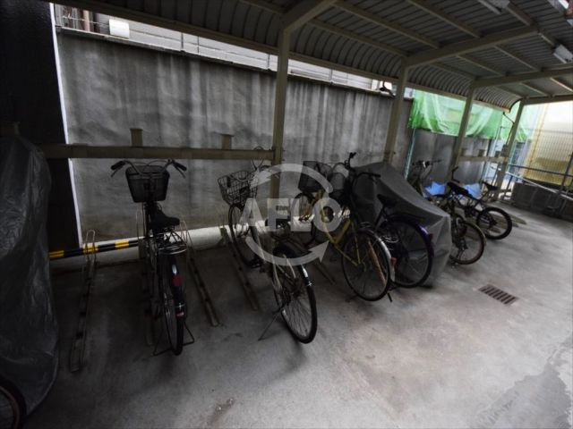 グローリーヨシダの設備|グローリーヨシダ　駐輪場