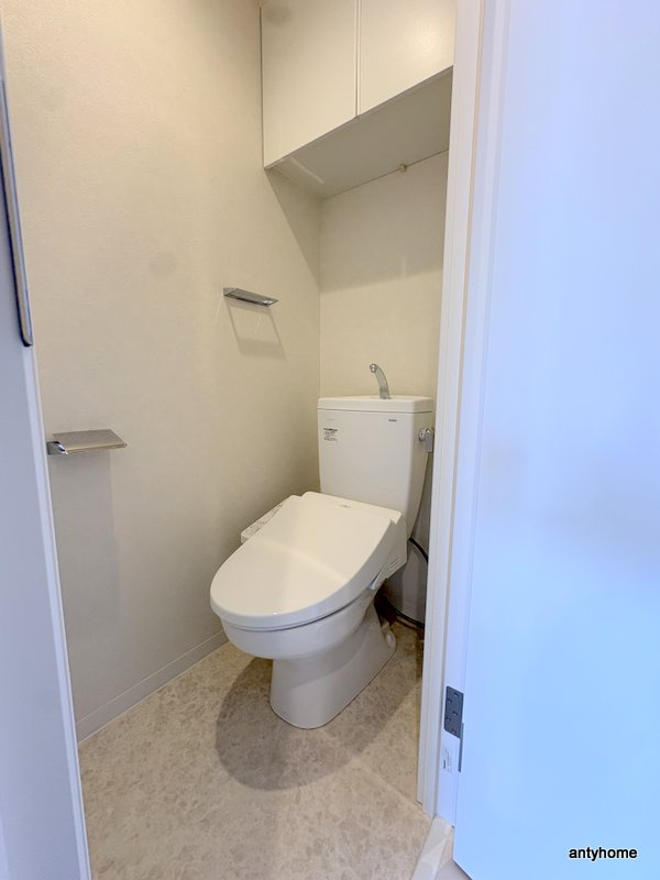 スプランディッド弁天町DUE　仲介手数料無料のトイレ