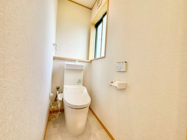 神戸市垂水区舞子坂3丁目のトイレ|二階にもトイレあり、便利です♪