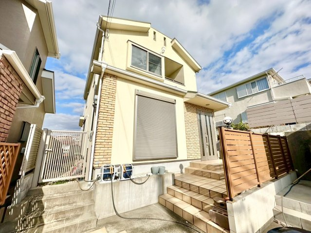 神戸市垂水区舞子坂3丁目の外観|落ち着いた雰囲気の外観です♪