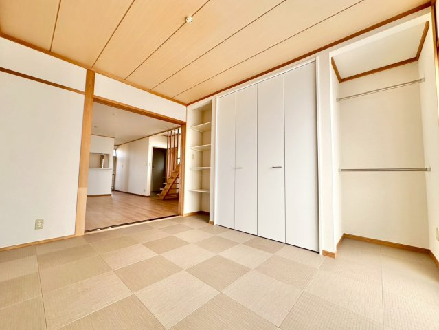 神戸市垂水区舞子坂3丁目の和室|和室も収納スペース付き♪