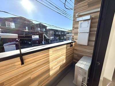 熊本市東区戸島６丁目のアパートのバルコニー