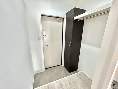 熊本市東区戸島６丁目のアパートの玄関