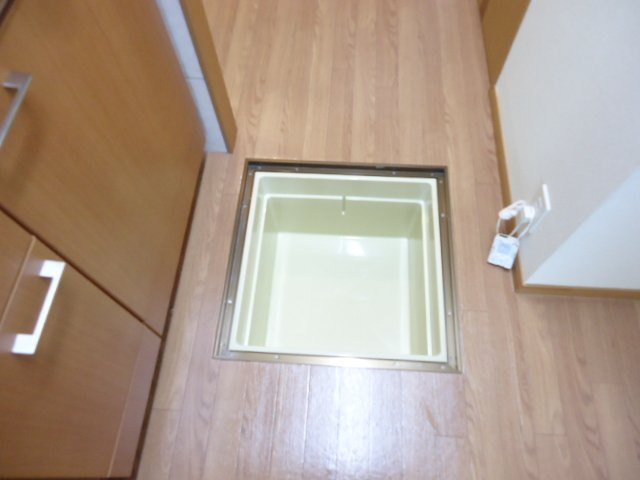 セピアローズⅡの設備|床下収納