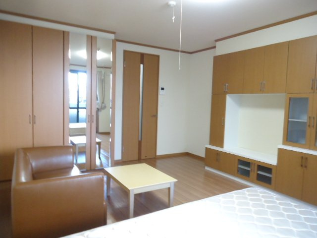 セピアローズⅡの内装|洋室