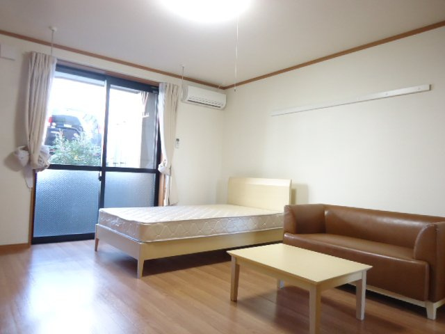 セピアローズⅡの内装|洋室