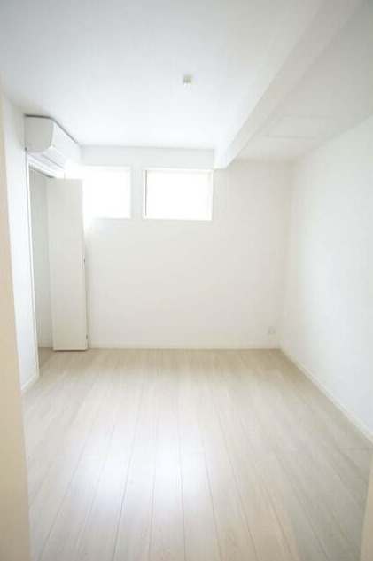 Casa Aspera jiyugaokaの居間・リビング