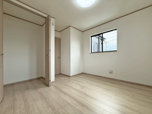 福室18期　2号棟の洋室