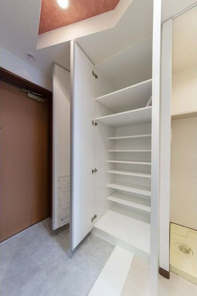 CITY　SPIRE桜川Ⅱの玄関