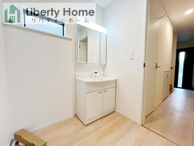 取手市宮和田第8　新築戸建の独立洗面台