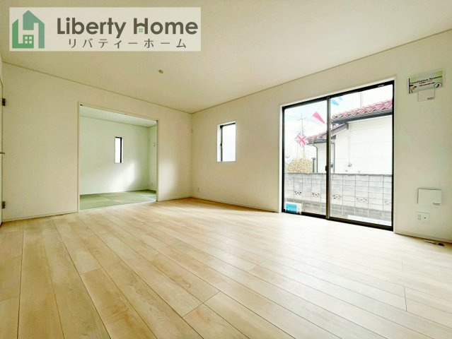 取手市宮和田第8　新築戸建の居間・リビング