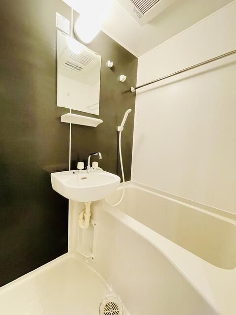 メイプルコート曳舟の浴室