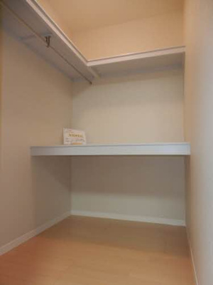【収納】 | ウィステリアおおつ | ウォークスインクローゼット