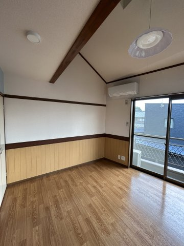 つつじハイツの居間・リビング