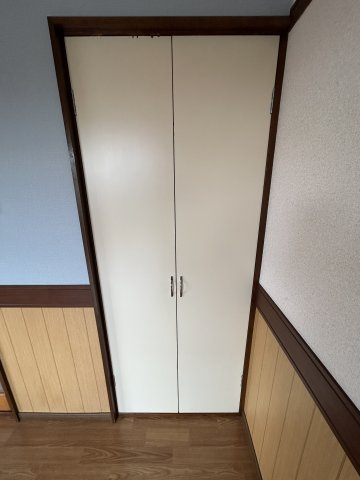 つつじハイツの収納