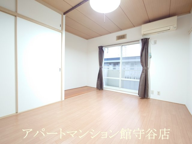 プルミエールエビハラ・パーソンズEの寝室