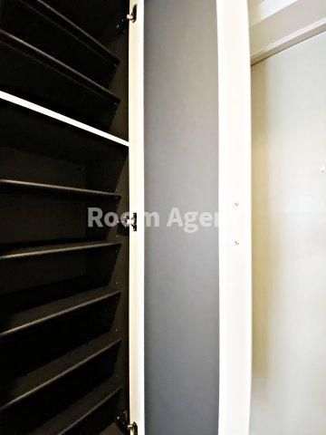 ポルタニグラ大須の玄関