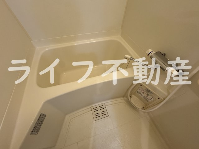 サンテ・潤の浴室|コンパクトで使いやすいお風呂です