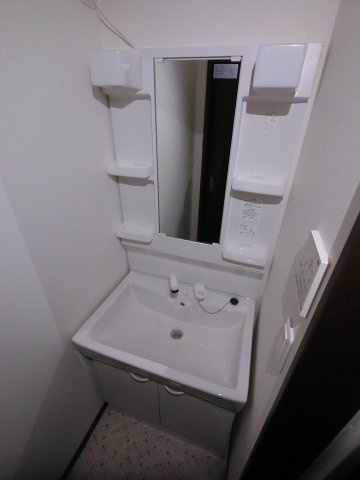 TIERRAの独立洗面台